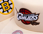 Kšiltovka Mitchell & Ness - Evergreen Trucker HWC - NBA - Cleveland Cavaliers - Off White