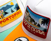 Kšiltovka New Era - Branded Location Patch 9FORTY A-Frame Trucker - Orange
