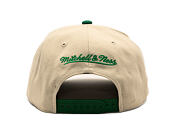 Kšiltovka Mitchell & Ness - Off Tilted - NBA - Boston Celtics - Off White
