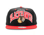 Kšiltovka Mitchell & Ness Team Arch Chicago Blackhawks Black/Red Snapback
