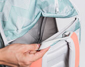 Batoh Aevor Daypack Flicker Mint Coral