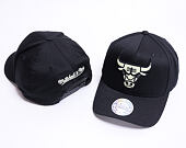 Kšiltovka Mitchell & Ness Chicago Bulls 622 Black/Mint 110