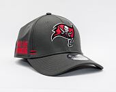 Kšiltovka New Era 39THIRTY NFL20 Sideline Home Tampa Bay Buccaneers Stretch Fit Team Color