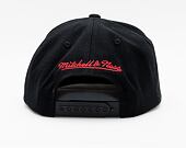 Kšiltovka Mitchell & Ness Atlanta Hawks 6HSSS21HW051 WOOL SOLID Black