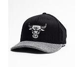 Kšiltovka Mitchell & Ness Chicago Bulls INTL852 Black/Grey
