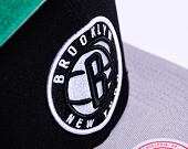 Kšiltovka Mitchell & Ness PATCH OVERLOAD SNAPBACK BROOKLYN NETS Black / Grey