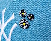 Dámská kšiltovka New Era 9FORTY Womens MLB Denim Daisy New York Yankees Sky Blue / Optic White