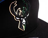 Kšiltovka New Era 9FIFTY NBA Split Logo Milwaukee Bucks Black / Pine Green