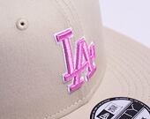 Kšiltovka New Era 9FIFTY MLB Outline Los Angeles Dodgers Stone / Fondant Pink