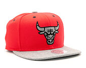Kšiltovka Mitchell & Ness Greytist Chicago Bulls Red/Grey Snapback