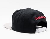 Kšiltovka Mitchell & Ness Chicago Bulls Black Heather Reflective Snapback