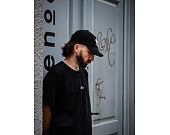 Triko New Era Essential Script Tee Black