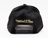 Kšiltovka Mitchell & Ness Milwaukee Bucks Black & Gold Suede Redline Stretch Snapback Black
