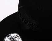 Kšiltovka New Era 9FIFTY NBA Black on Black Los Angeles Lakers Black / Black