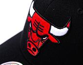 Kšiltovka Mitchell & Ness NBA Home Town Classic Red Chicago Bulls Black