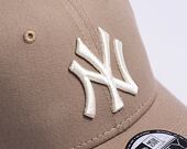 Kšiltovka New Era 9FORTY MLB League Essential New York Yankees Ash Brown / Off White