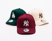 Kšiltovka New Era - MLB League Essential 9FORTY A-Frame - NY Yankees - Burgundy / White