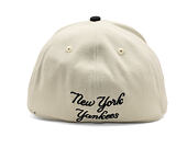 Kšiltovka New Era - MLB "2 Tone" 39THIRTY - NY Yankees - Chrome White / Steel