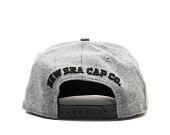 Kšiltovka New Era Herring Script Grey/Black Snapback