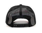 Kšiltovka Ari Ink Tattoo Crown Badge Trucker Black Snapback
