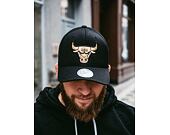 Kšiltovka Mitchell & Ness Chicago Bulls Bullion Black/Gold 110
