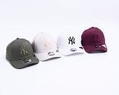 Kšiltovka New Era 9FIFTY MLB League Essential Stretch-Snap New York Yankees Snapback Maroon / Maroon