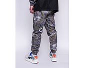 Tepláky New Era Outdoor Utility All Over Print Track Pants New Olive / XPT