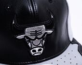 Kšiltovka Mitchell & Ness Chicago Bulls Day One Snapback Black / Grey