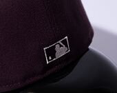 Kšiltovka New Era 59FIFTY MLB WS Sidepatch Trail Mix New York Yankees Plum / Chrome White