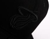 Kšiltovka New Era 9FIFTY NBA Black on Black Miami Heat