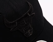Kšiltovka Mitchell & Ness - Midnight Luxe - Classic Red Chicago Bulls - Black