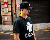 Kšiltovka Pink Dolphin Tombstone 5-Panel Structured Black Snapback