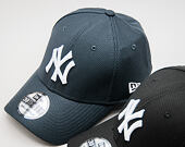 Kšiltovka New Era Diamond Era Essential New York Yankees 39THIRTY Black