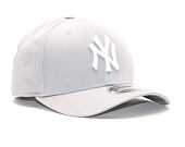 Kšiltovka New Era 9FIFTY New York Yankees Stretch Snap Gray/White