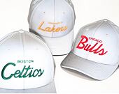 Kšiltovka Mitchell & Ness INTL844 Los Angeles Lakers Reflective Script 110 Snapback