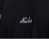 Triko New Era Essential Script Tee Black