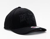Kšiltovka Mitchell & Ness Milwaukee Bucks Black Out Arch 110 Snapback Black