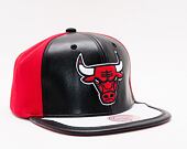 Kšiltovka Mitchell & Ness Day One Snapback Chicago Bulls Black / White