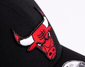 Kšiltovka New Era 9FORTY Trucker NBA Home Field Chicago Bulls Strapback Black