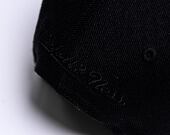Kšiltovka Mitchell & Ness Box Logo Classic Red Snapback Branded Black