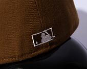 Kšiltovka New Era 59FIFTY MLB WS Sidepatch Trail Mix New York Yankees Toasted Peanut / Chrome White