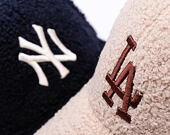 Kšiltovka New Era - MLB Borg Teddy Fleece 9FORTY - LA Dodgers - Cream