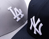 Kšiltovka New Era - MLB Perform 9SEVENTY Stretch-Snap - NY Yankees - Team Color