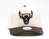 Kšiltovka Mitchell & Ness - NBA Brown And Cream Pro Snapback - Chicago Bulls - Cream