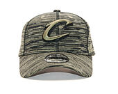 Kšiltovka New Era 9FORTY Cleveland Cavaliers Engineered Fit New Olive/Black Strapback