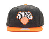 Kšiltovka Mitchell & Ness New York Knicks Hardwood Classic Woven Reflective Charcoal/Orange Snapback