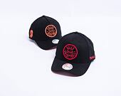 Kšiltovka Mitchell & Ness Chicago Bulls Black Vision High Crown Pinch Panel 110 Snapback