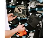 Kšiltovka New Era - MLB Clean 9FORTY Trucker - NY Yankees - Woodland Camo / Black