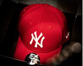 Kšiltovka New Era 9FORTY MLB League Basic New York Yankees Strapback Scarlet / White