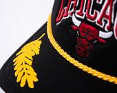 Kšiltovka Mitchell & Ness NBA Gold Leaf Trucker Bulls Black